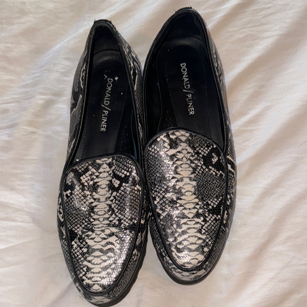 Donald J. Pliner Black and Gray Women's Loafers